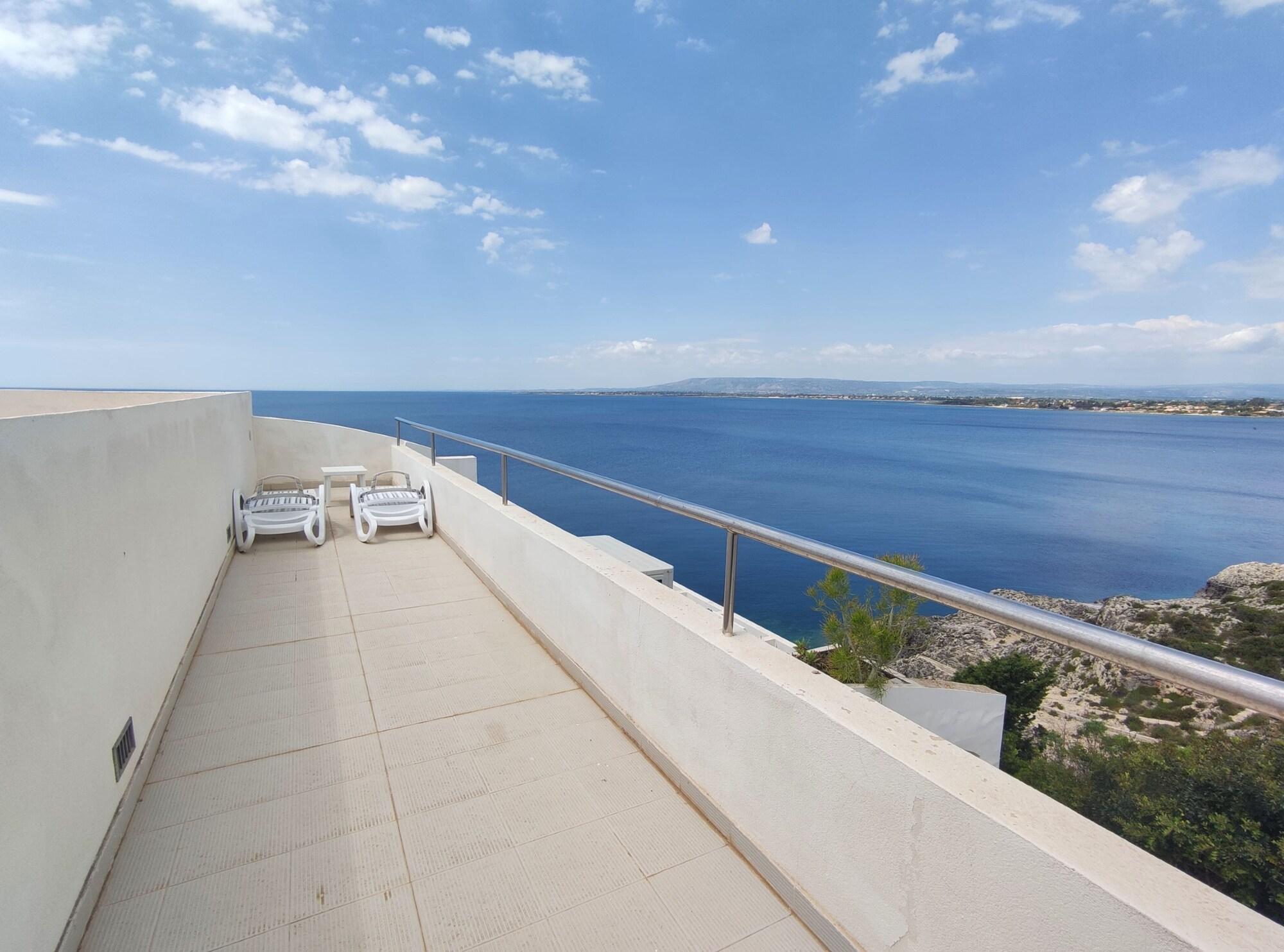 La Rosa Sul Mare Aparthotel Syracuse Exterior foto